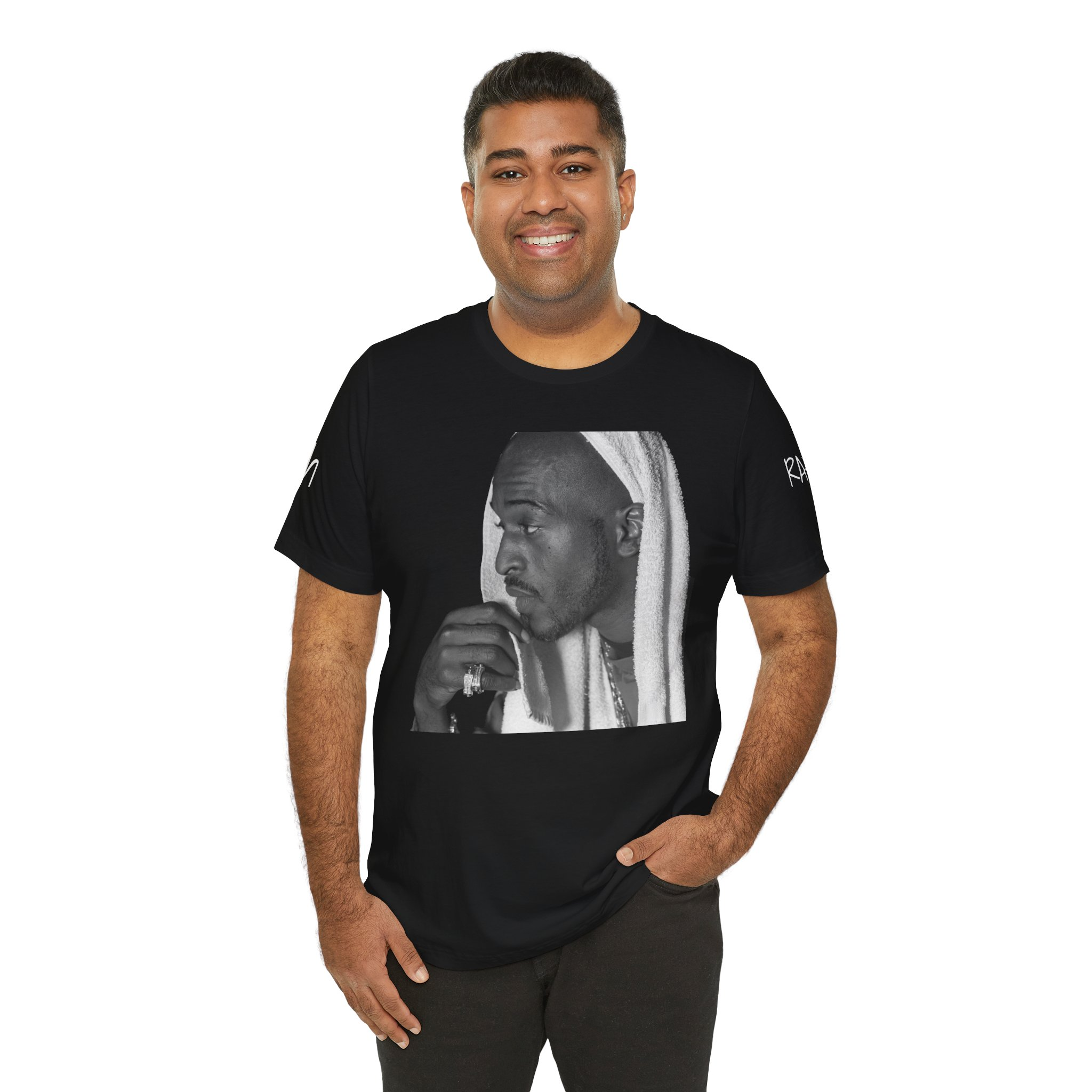 "The R" - Unisex Graphic Tee, Stylish Streetwear Top, Casual Everyday T-Shirt, Hip Hop Inspired Clothing, Gift for Music Lovers